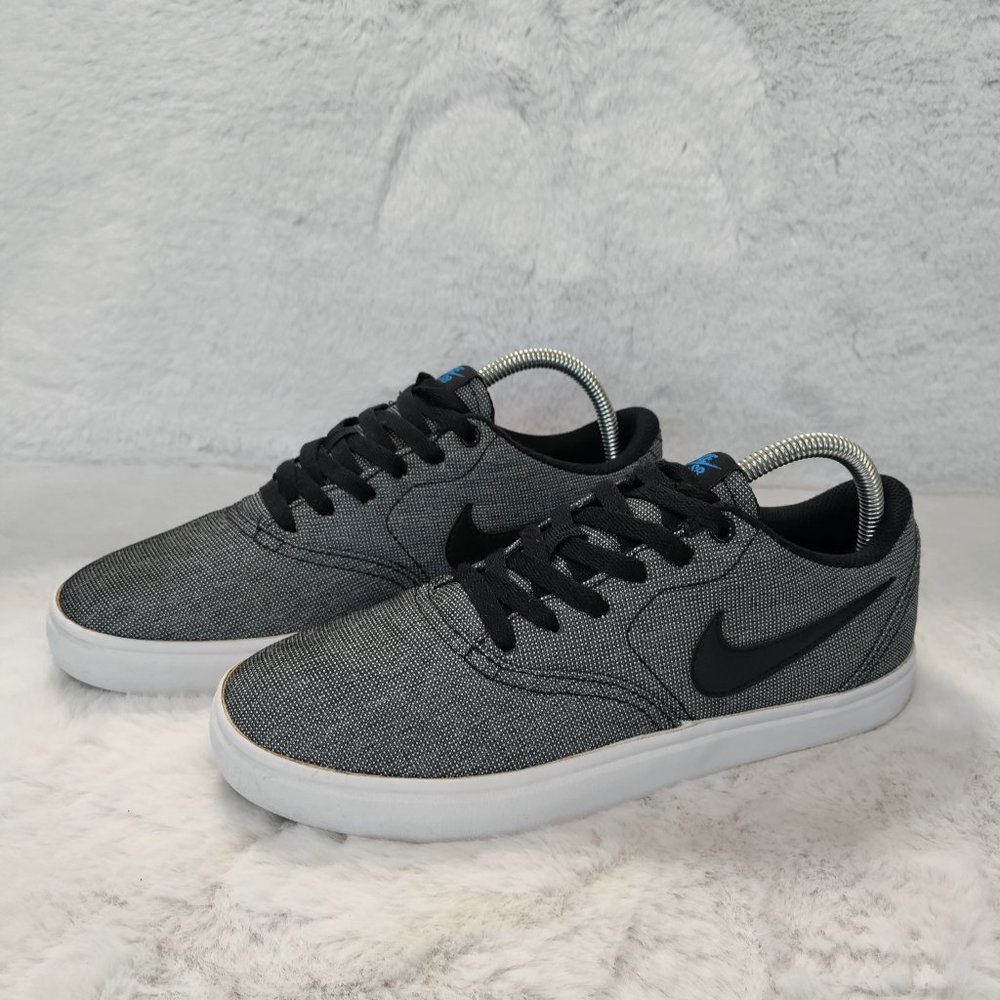 Nike Men's SB Check Solarsoft Canvas Black/White Size 7.5 US